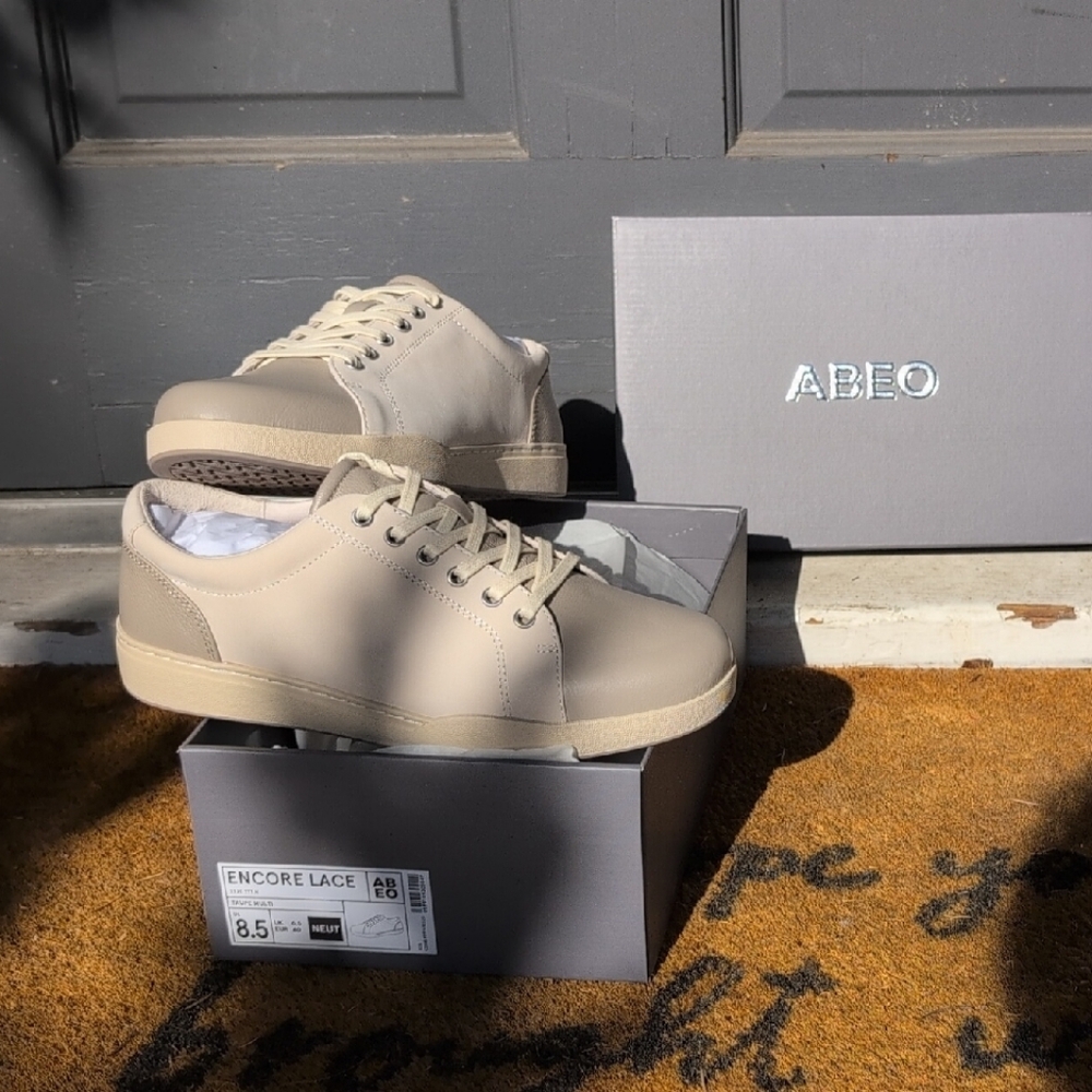 Abeo Cream Sneakers with Chunky Platform Soles and Lace-Up Design